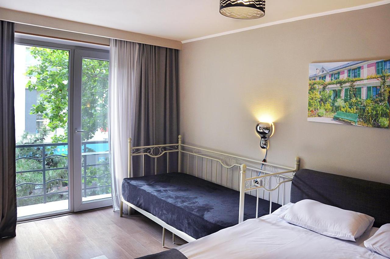 Art Hotel Claude Monet Tbilisi Exteriör bild