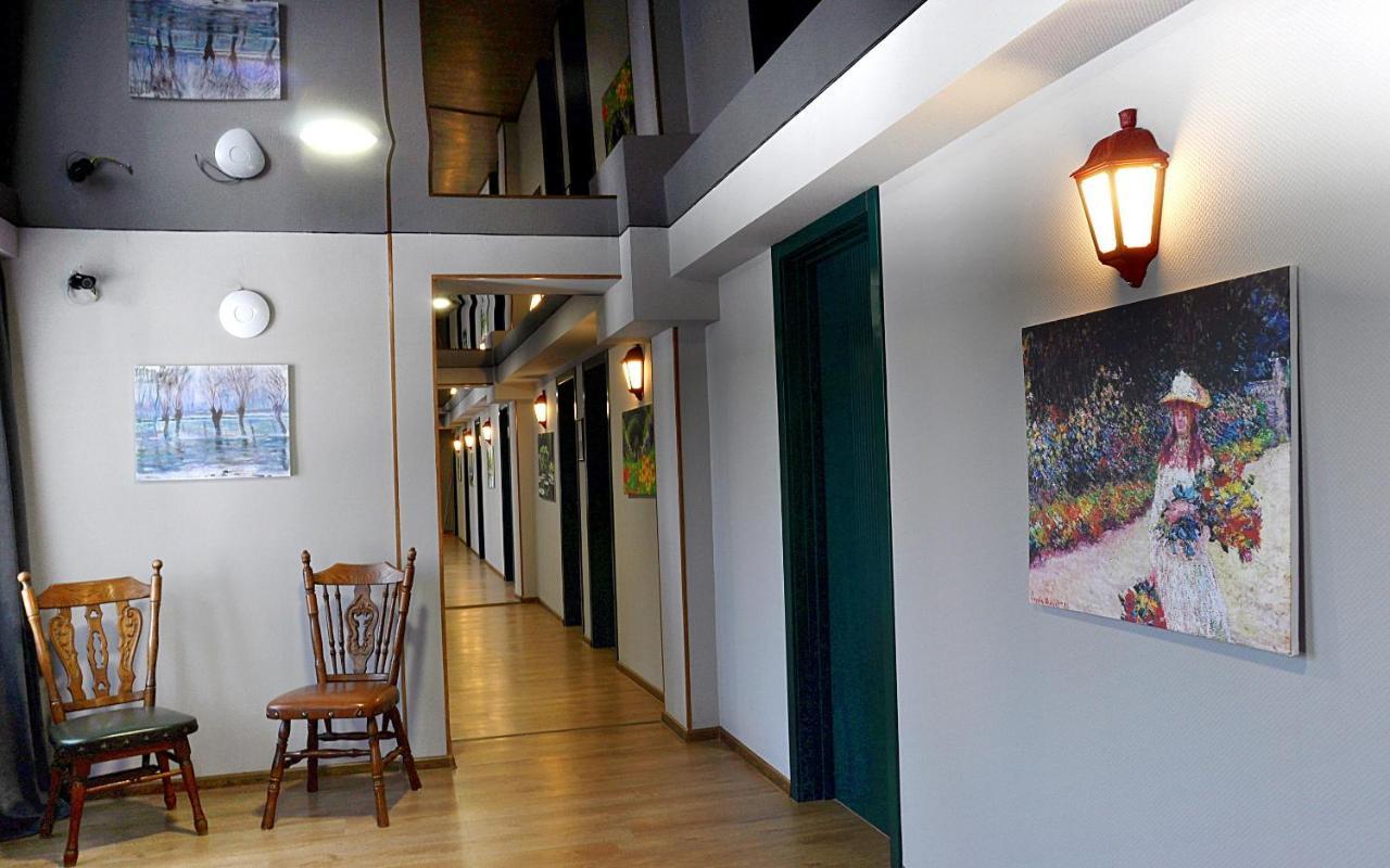 Art Hotel Claude Monet Tbilisi Exteriör bild