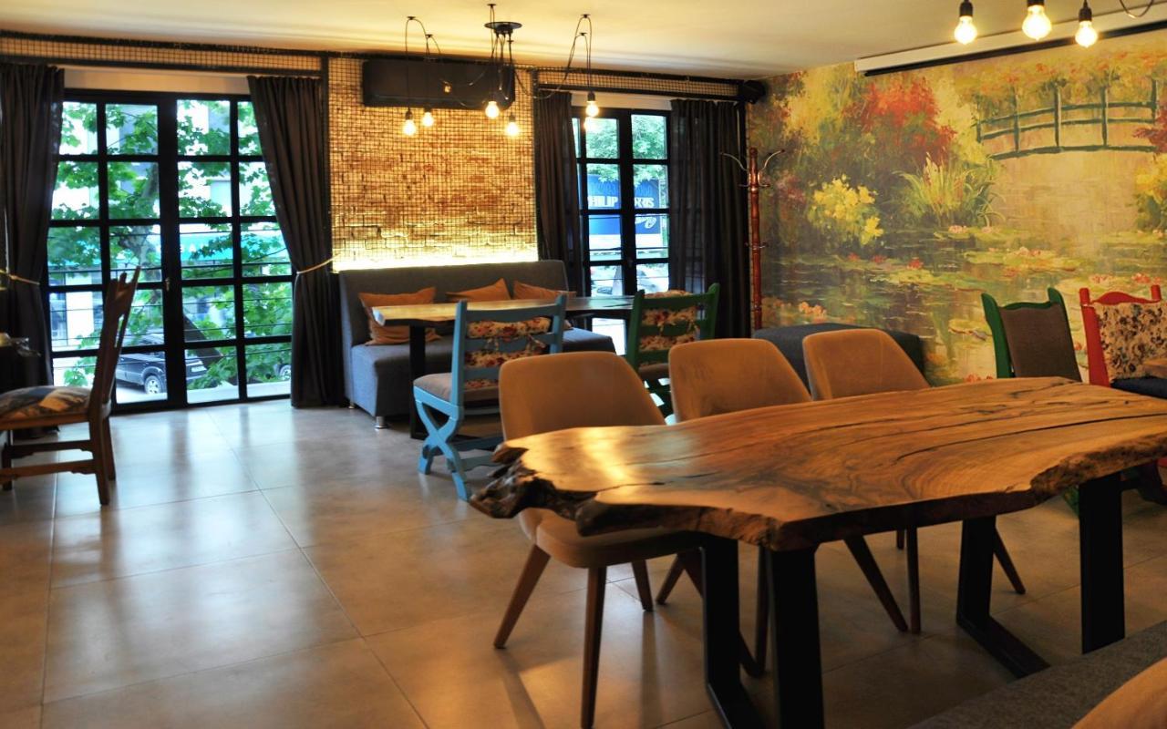 Art Hotel Claude Monet Tbilisi Exteriör bild